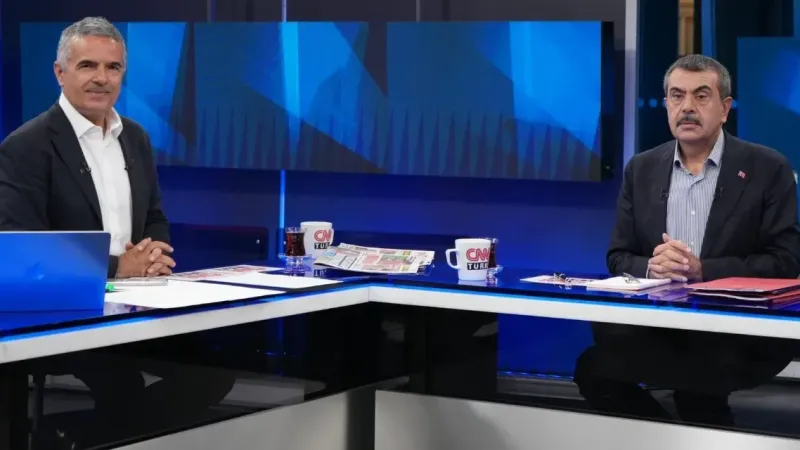 Yusuf Tekin, CNN Türk’te gündeme ilişkin soruları yanıtladı Yusuf Tekin, CNN Türk’te gündeme ilişkin soruları yanıtladı