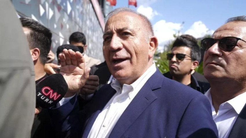Gürsel Tekin’den ‘erteleme’ kararına ilginç yorum Gürsel Tekin’den ‘erteleme’ kararına ilginç yorum