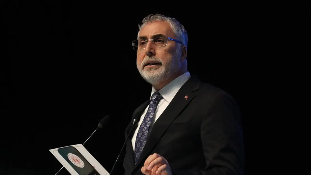 Bakan Işıkhan’dan ‘işsizlik’ ve ‘istihdam’ yorumu: Ecdadımızın mücadelelerini veriyoruz – Son Dakika Siyaset Haberleri Bakan Işıkhan’dan ‘işsizlik’ ve ‘istihdam’ yorumu: Ecdadımızın mücadelelerini veriyoruz – Son Dakika Siyaset Haberleri