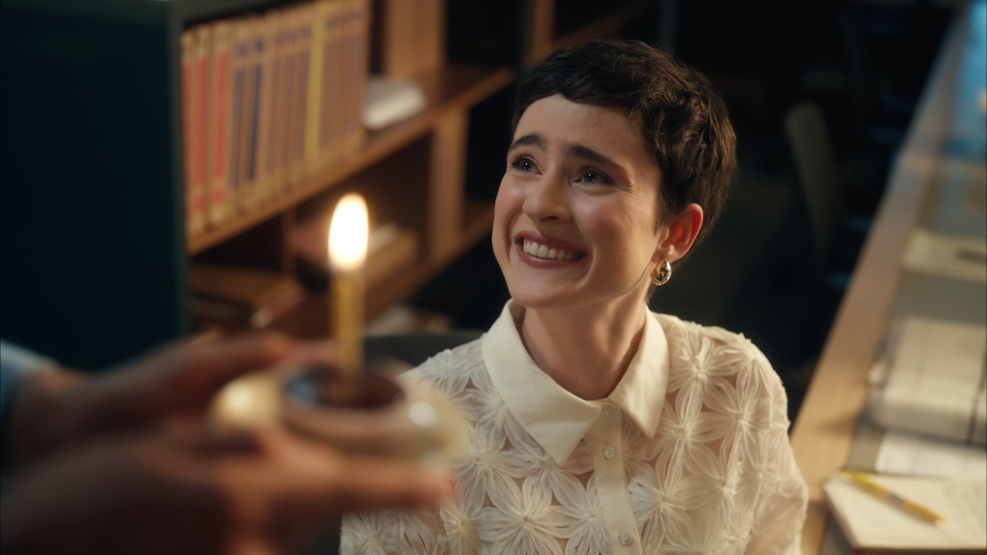 ETi’den yeni reklam filmi: “Mutluluk sensin aslında, yanındayız her anında!” ETi’den yeni reklam filmi: “Mutluluk sensin aslında, yanındayız her anında!”