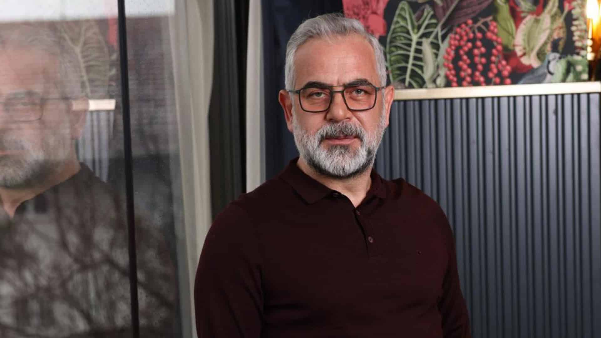 Ünlü oyuncu Yurdaer Okur, yeni sezonda iki dizide birden ekranlarda olacak! Ünlü oyuncu Yurdaer Okur, yeni sezonda iki dizide birden ekranlarda olacak!