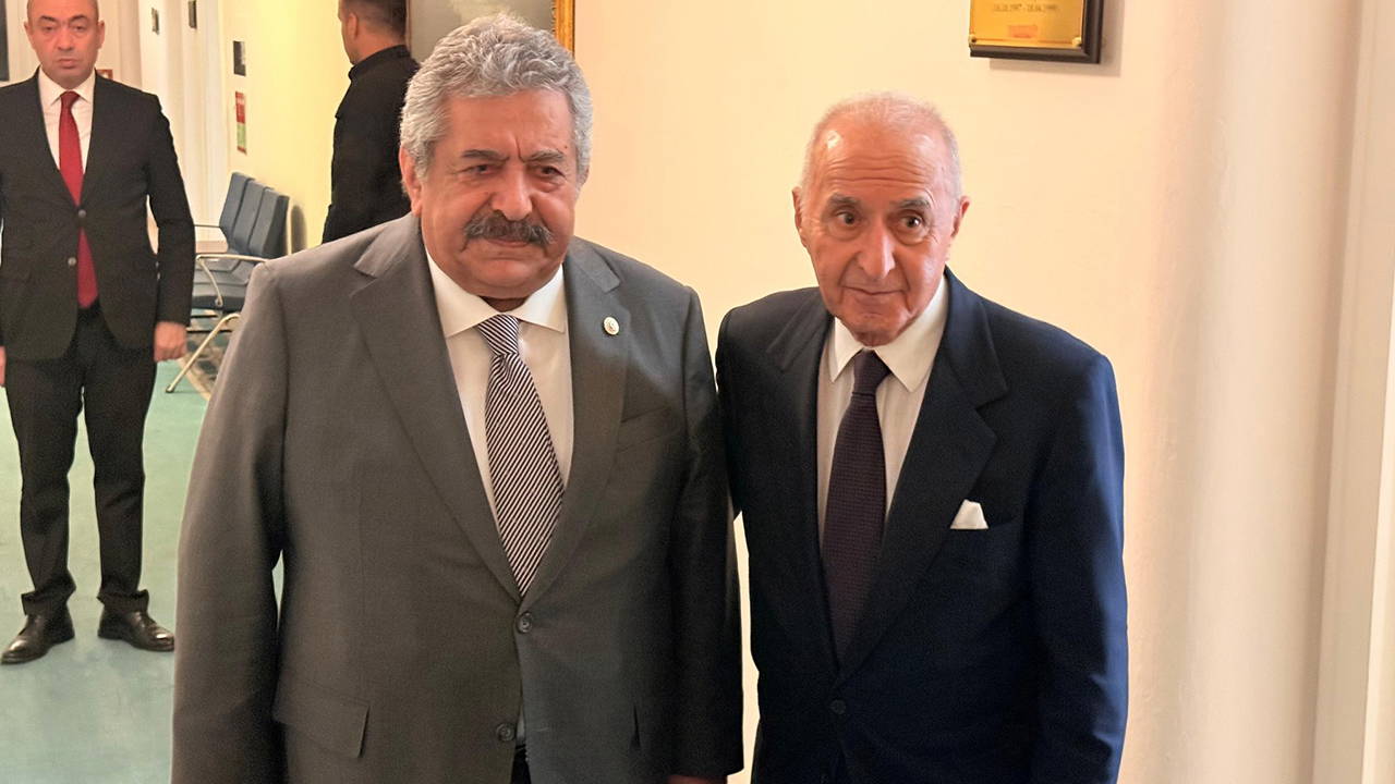Ankara’da sıcak saatler… MHP’li Feti Yıldız ile TBMM’de görüşen Hikmet Çetin’den ‘Kılıçdaroğlu’ çıkışı: ‘Partinin başına geçmek istiyor!’ – Son Dakika Siyaset Haberleri