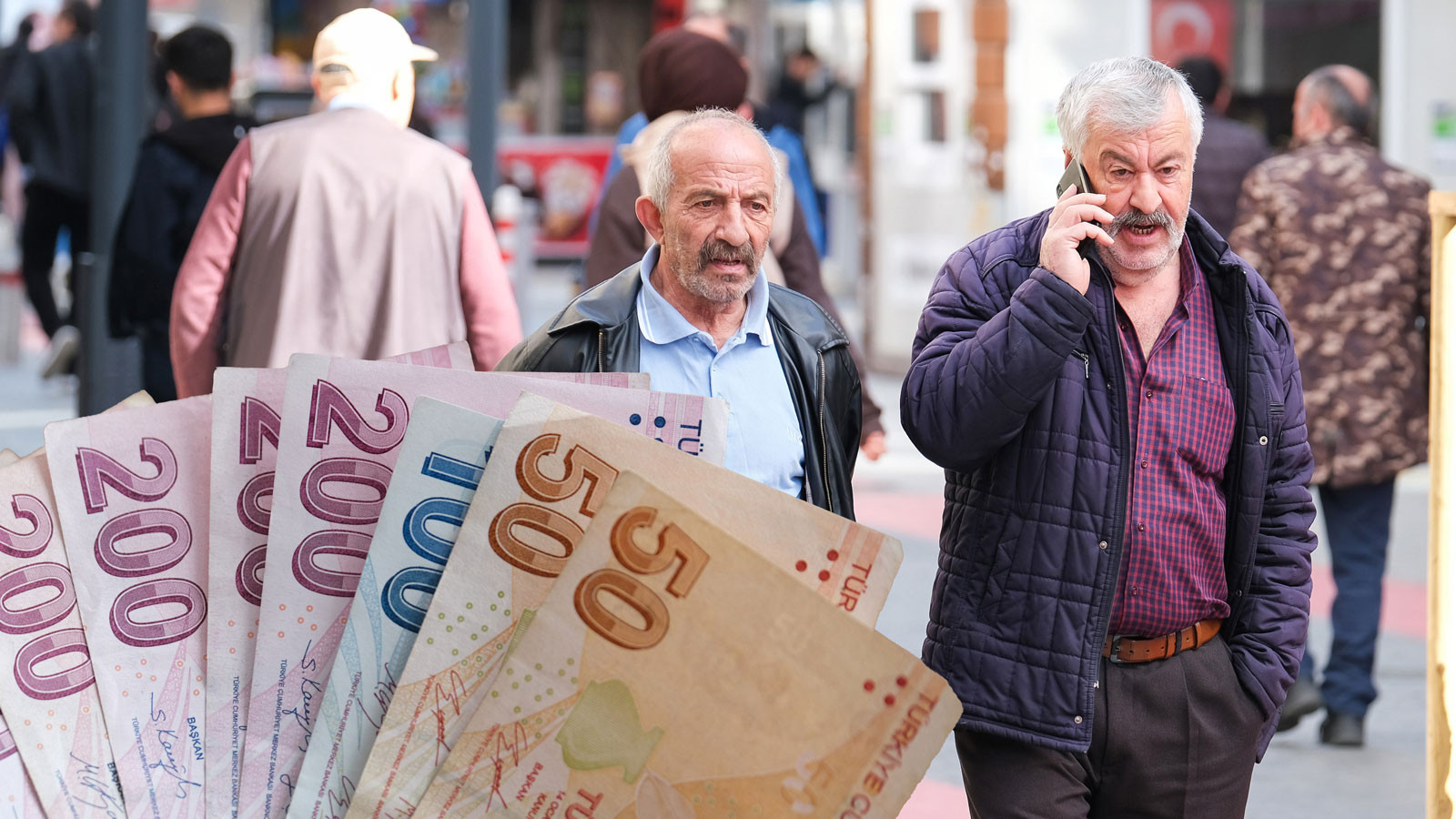 Emekliye eylül ayında ek ödeme sürprizi! Başvuranın hesabına yatacak Emekliye eylül ayında ek ödeme sürprizi! Başvuranın hesabına yatacak