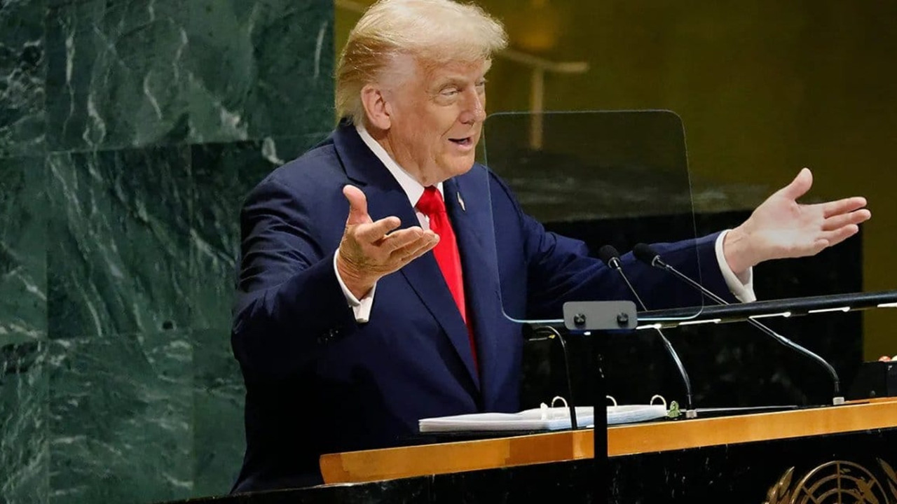 Trump: Rus uçaklarını vurun… Trump: Rus uçaklarını vurun…