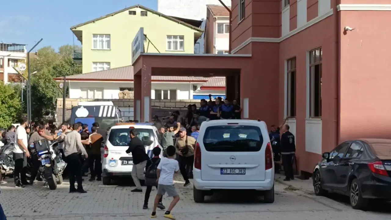 Elazığ’da Furkancılardan zabıtaya baskın Elazığ’da Furkancılardan zabıtaya baskın