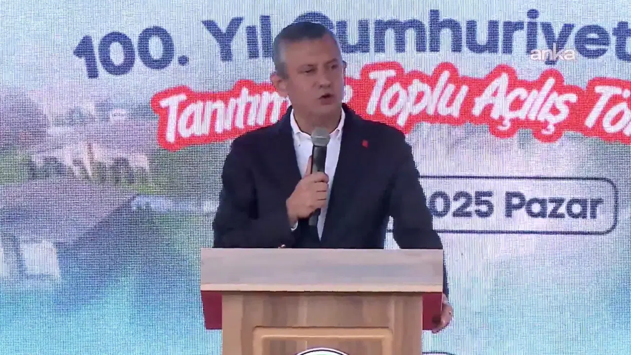 Özgür Özel’den, Erdoğan’a çok sert ‘Meclis protestosu’ yanıtı: ‘Meclis’e gitmedik, kimyası bozuldu, terörist dediklerine çay ısmarladı!’ – Son Dakika Siyaset Haberleri Özgür Özel’den, Erdoğan’a çok sert ‘Meclis protestosu’ yanıtı: ‘Meclis’e gitmedik, kimyası bozuldu, terörist dediklerine çay ısmarladı!’ – Son Dakika Siyaset Haberleri