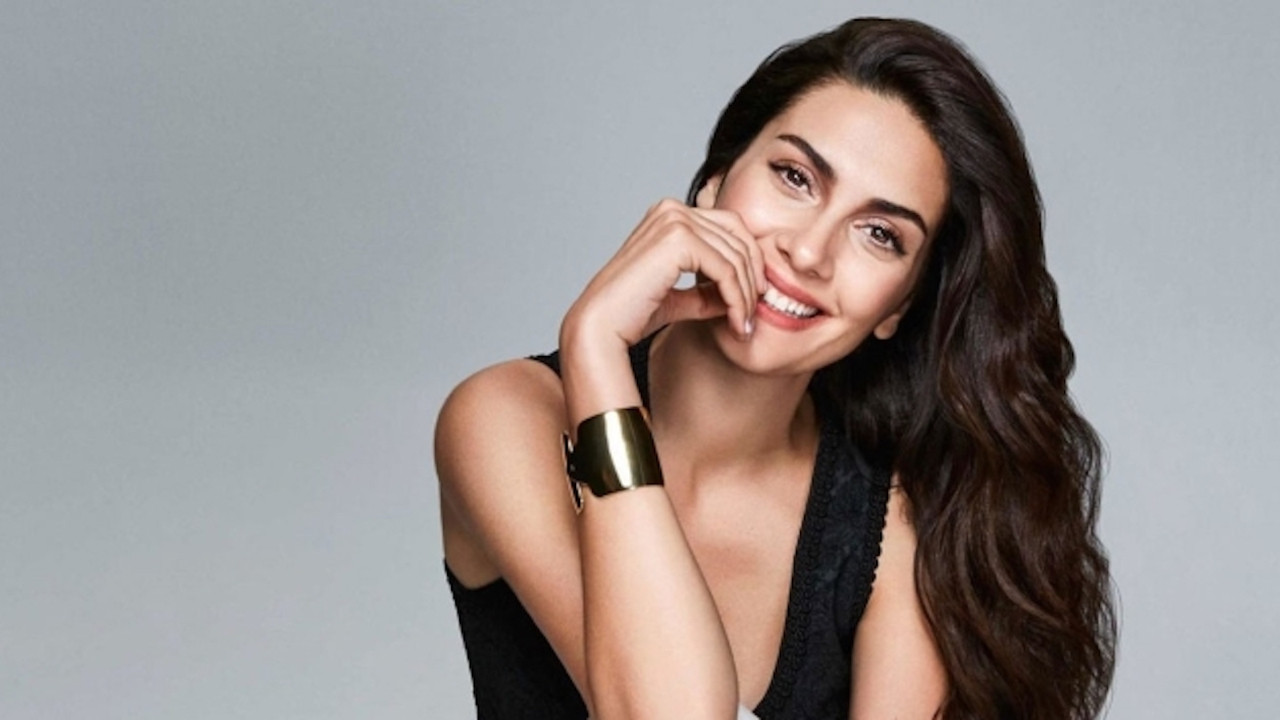 Bergüzar Korel ve Timuçin Esen başrolde: İlk ve Son dizisinin 3. sezon çekimleri başladı Bergüzar Korel ve Timuçin Esen başrolde: İlk ve Son dizisinin 3. sezon çekimleri başladı