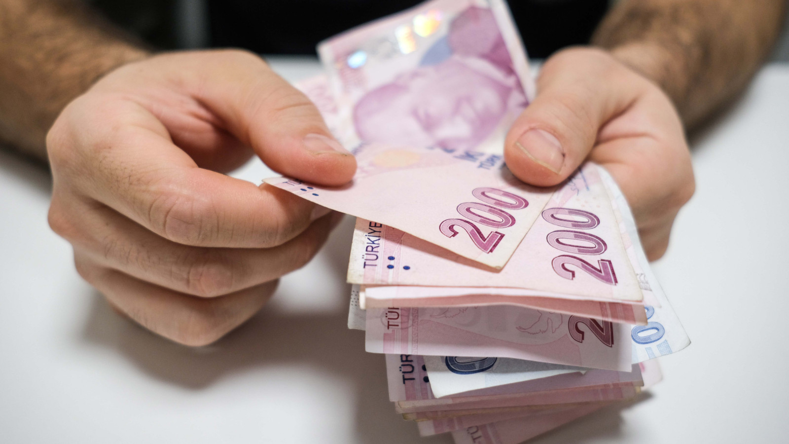 KKM bakiyesi 27.9 milyar TL azaldı KKM bakiyesi 27.9 milyar TL azaldı