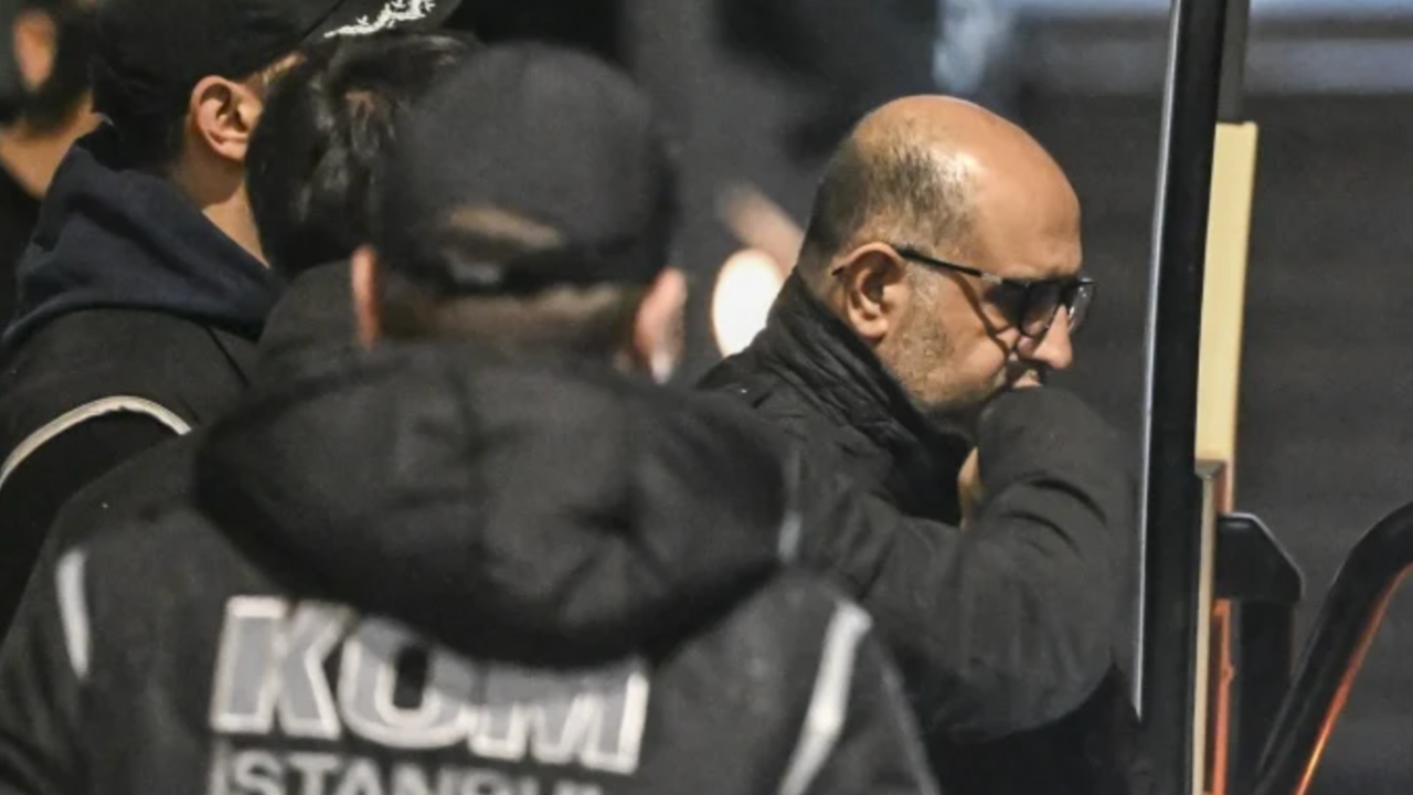 Aziz İhsan Aktaş kaçtı mı? Yılmaz Tunç Yurt dışı yasağı var… Aziz İhsan Aktaş kaçtı mı? Yılmaz Tunç Yurt dışı yasağı var…