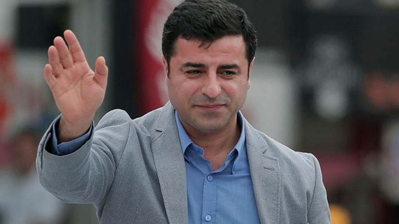 Ahmet Hakan, Demirtaş’ın önerilerini çocuksu buldu